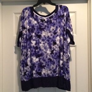 Vera Wang-Short Sleeve Multi Colored Top